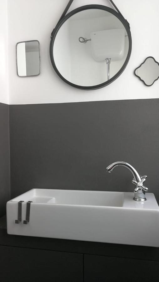 Appartamento Minimal chic-Teatro Massimo Bellini Aeroporto di Catania Fontana Rossa Esterno foto